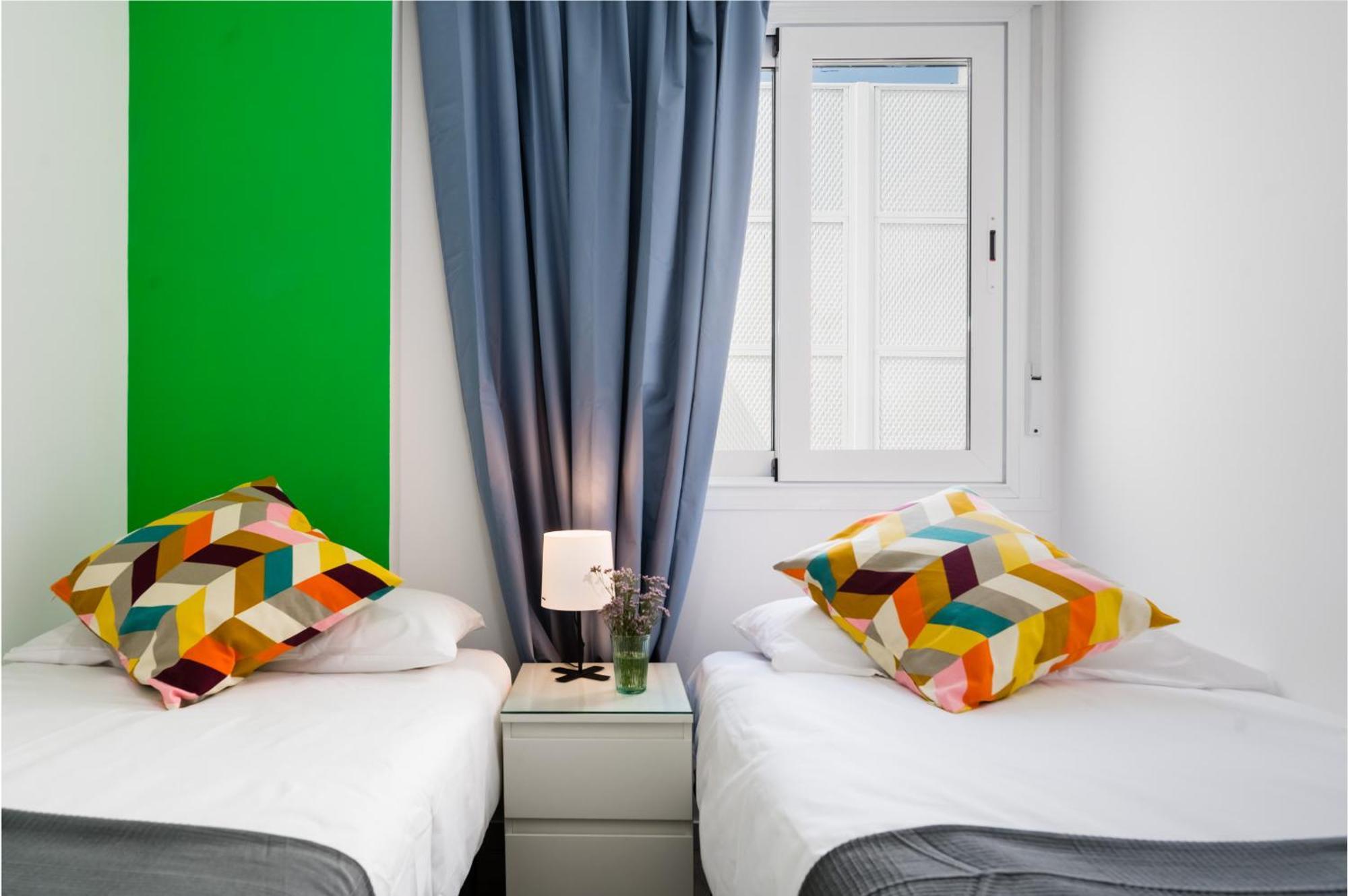 Anfitrion Triana 2 Appartement *